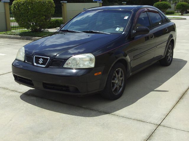 2005 Suzuki Forenza XR