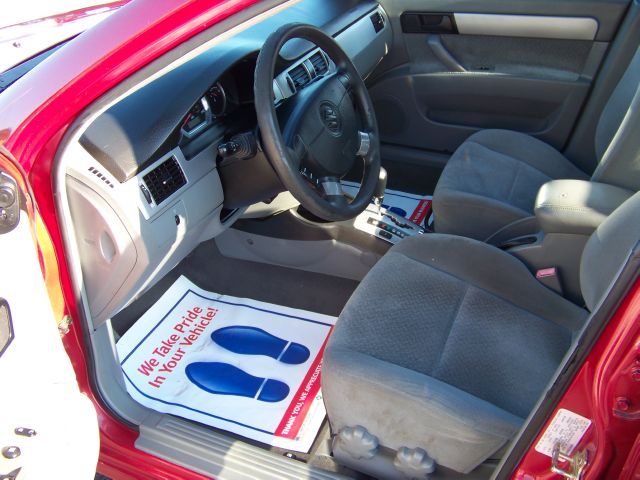 2005 Suzuki Forenza XR