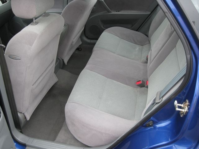 2006 Suzuki Forenza Base