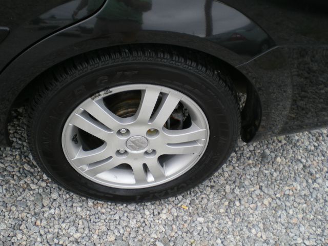 2006 Suzuki Forenza Premium