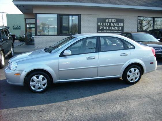 2007 Suzuki Forenza Base