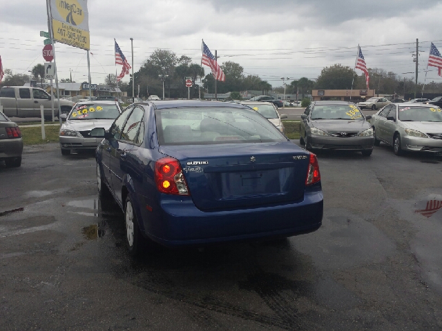2007 Suzuki Forenza 1LT AWD