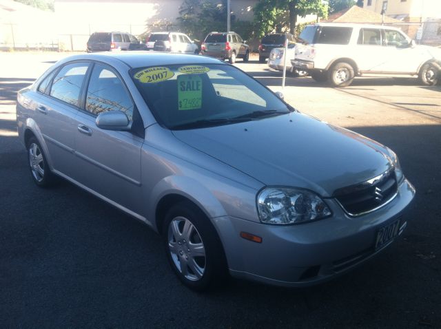 2007 Suzuki Forenza 1LT AWD