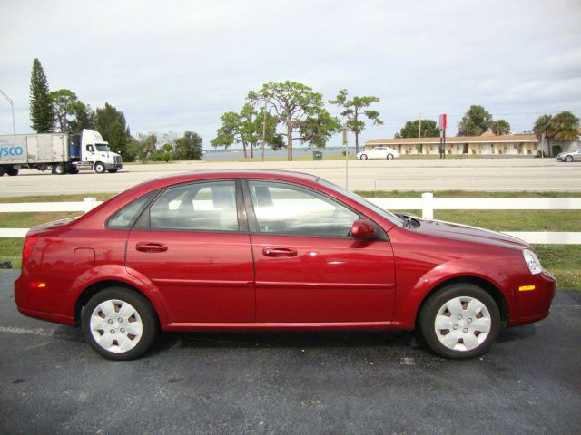 2007 Suzuki Forenza Sport Quattro