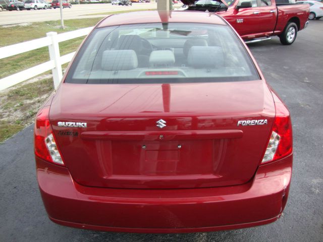 2007 Suzuki Forenza Sport Quattro