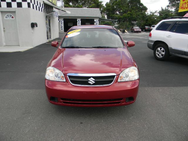 2007 Suzuki Forenza Base