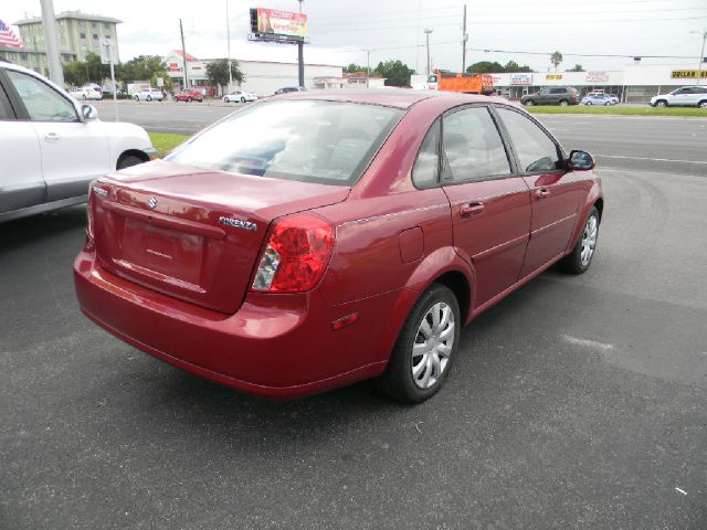 2007 Suzuki Forenza Base