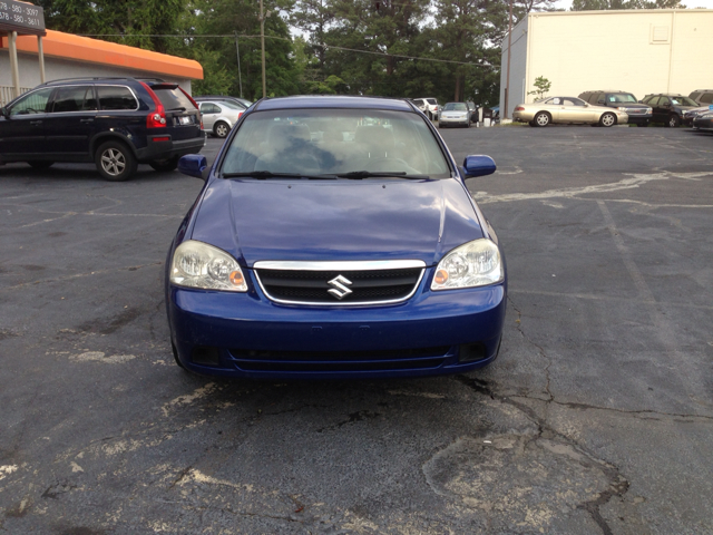 2007 Suzuki Forenza Sport Quattro