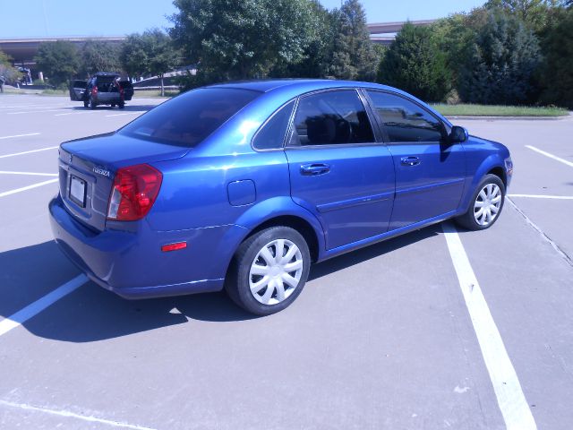 2008 Suzuki Forenza Sport Quattro