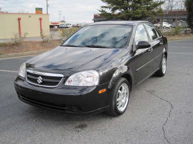 2008 Suzuki Forenza Sport Quattro