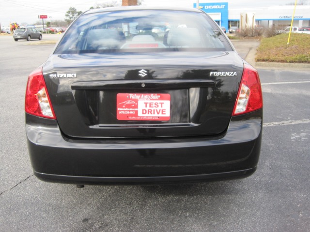 2008 Suzuki Forenza Sport Quattro