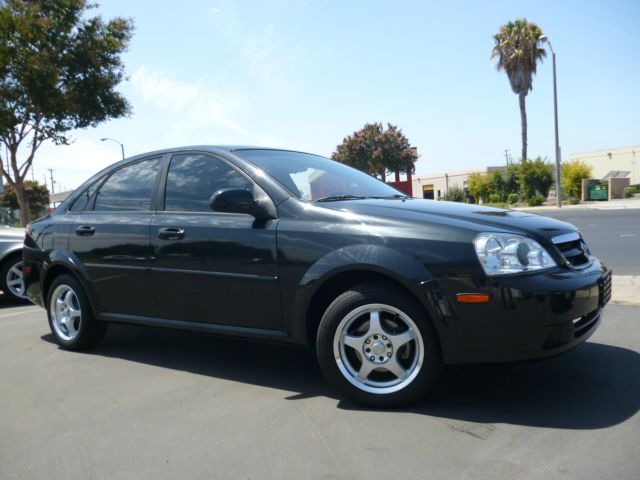 2008 Suzuki Forenza Sport Quattro