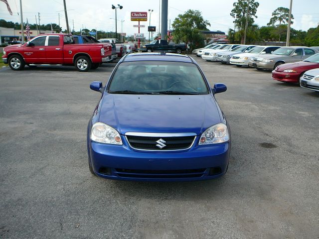 2008 Suzuki Forenza Sport Quattro