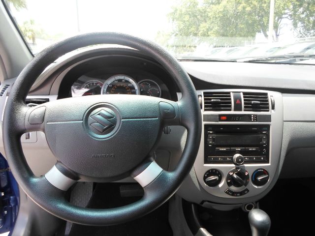 2008 Suzuki Forenza Sport Quattro