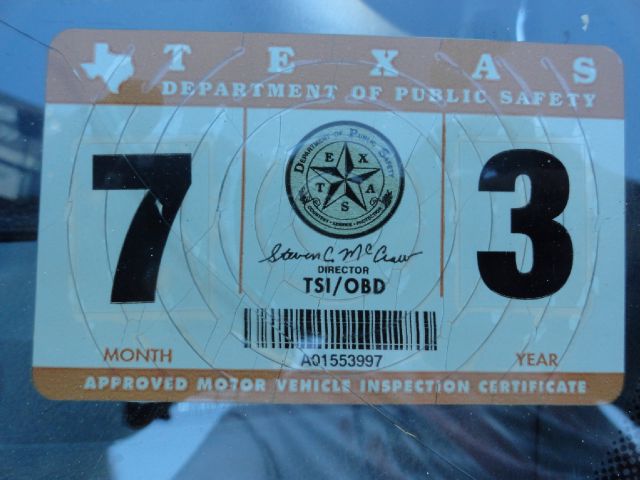 2008 Suzuki Forenza Base