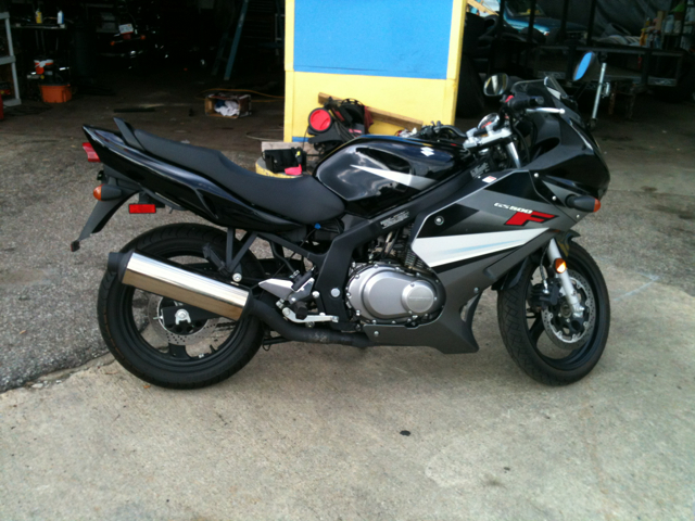 2009 Suzuki GS500E AWD / Navigation Levinson Audio