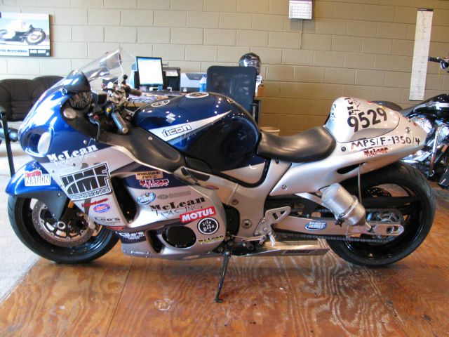 2005 Suzuki GSX1300R Hayabusa Grand Touring Power Hard Top C