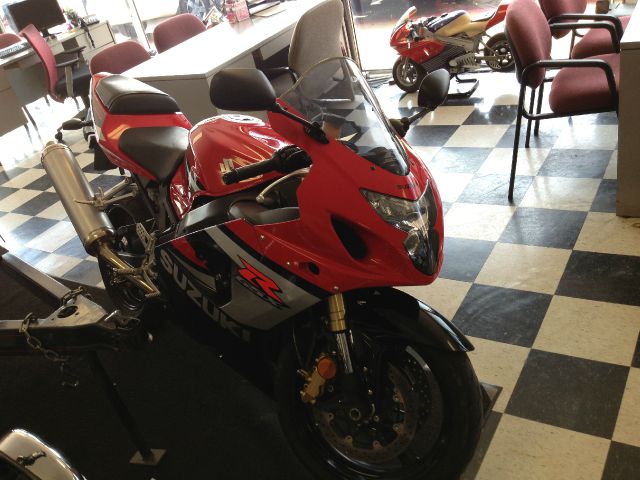 2005 Suzuki GSXR 600 Hard Top Convertible 2D