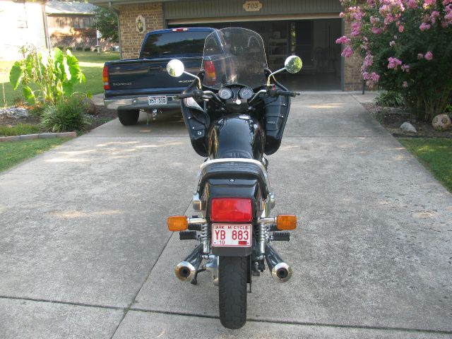 1983 Suzuki GS 850G Unknown