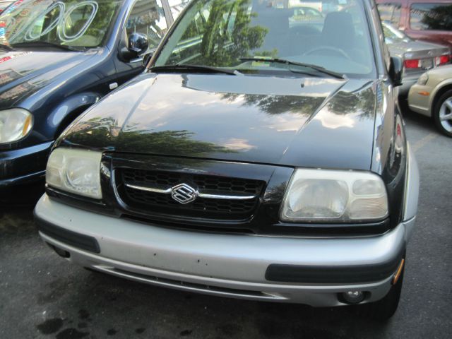 2000 Suzuki Grand Vitara SSE