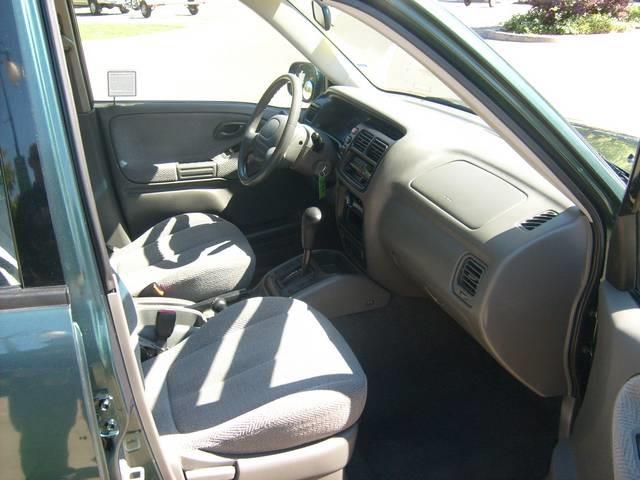 2000 Suzuki Grand Vitara SLT 25