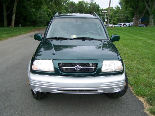 2000 Suzuki Grand Vitara SSE