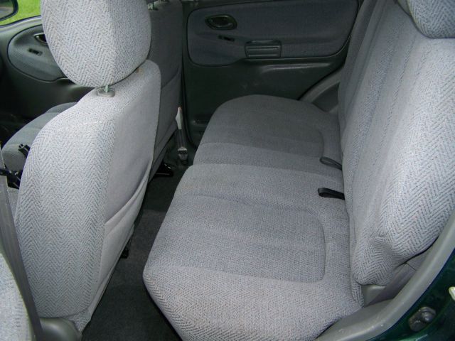 2000 Suzuki Grand Vitara SSE