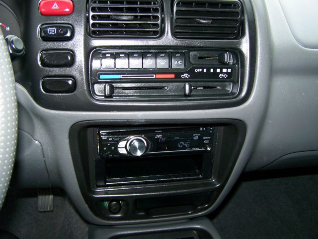 2000 Suzuki Grand Vitara SSE