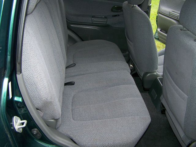 2000 Suzuki Grand Vitara SSE