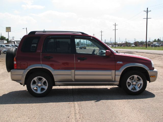 2001 Suzuki Grand Vitara Super