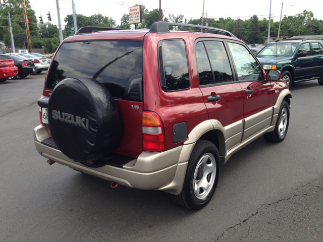 2002 Suzuki Grand Vitara Super