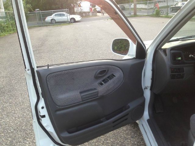 2002 Suzuki Grand Vitara Super