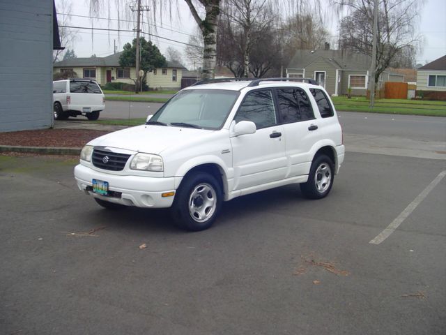 2002 Suzuki Grand Vitara GLS V6 AUTO W/4
