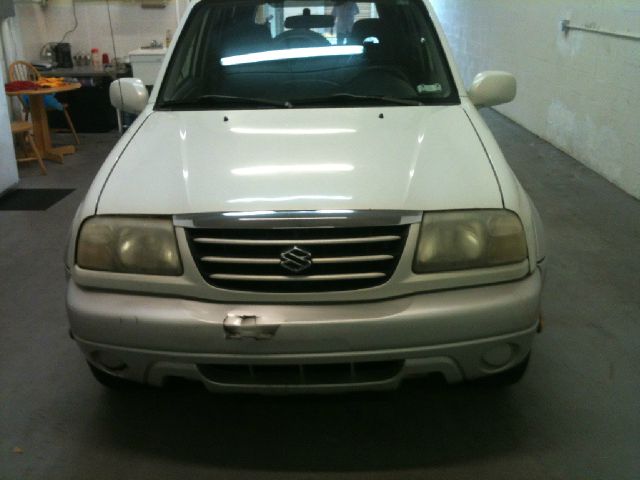 2004 Suzuki Grand Vitara Crew Cab 126.0 WB 1SC LS Z85