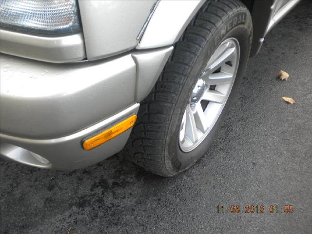 2004 Suzuki Grand Vitara Elite