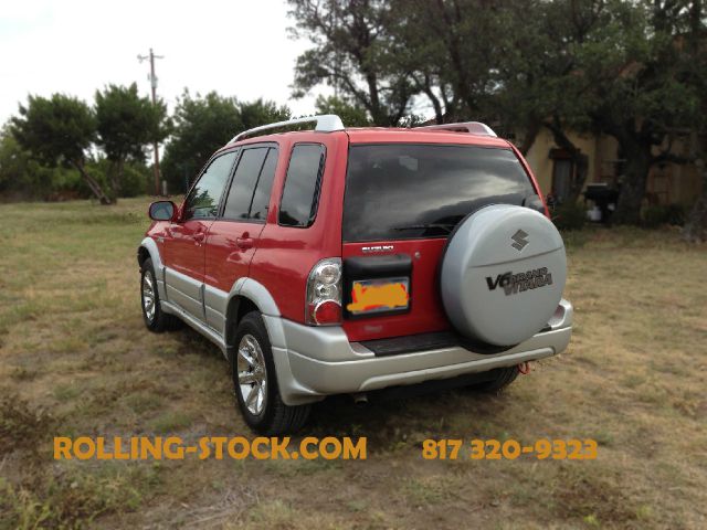 2005 Suzuki Grand Vitara 4x4 Styleside Lariat