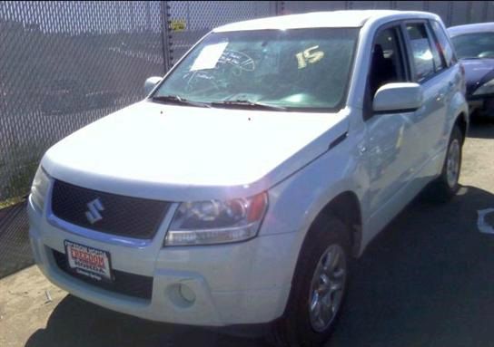 2006 Suzuki Grand Vitara Ram 3500 Diesel 2-WD