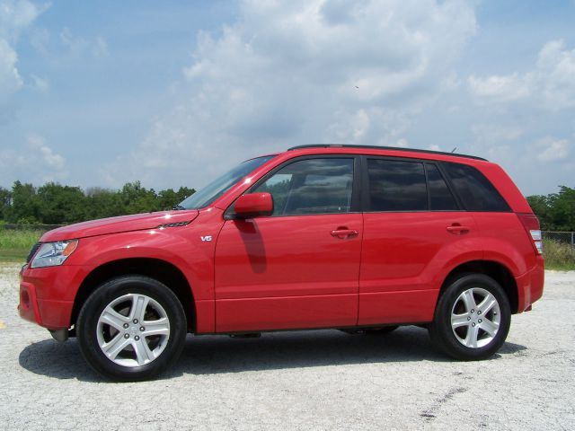 2006 Suzuki Grand Vitara Sport W/navigation