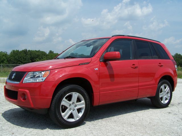2006 Suzuki Grand Vitara Sport W/navigation