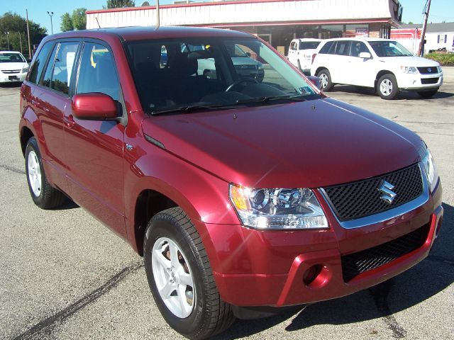 2006 Suzuki Grand Vitara Ram 3500 Diesel 2-WD