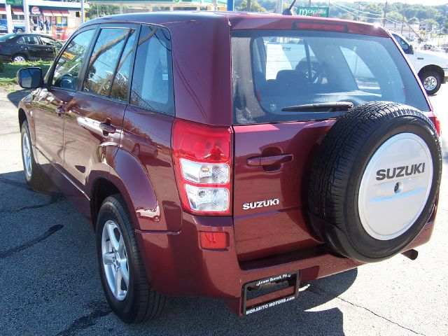 2006 Suzuki Grand Vitara Ram 3500 Diesel 2-WD