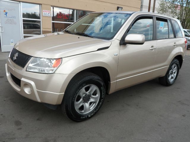 2006 Suzuki Grand Vitara Ram 3500 Diesel 2-WD