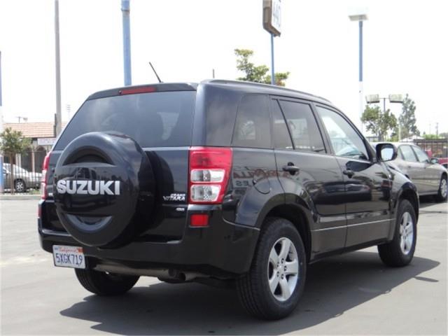 2007 Suzuki Grand Vitara SLS Crew Cab