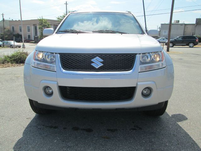 2007 Suzuki Grand Vitara 4X4 SR5 CREW