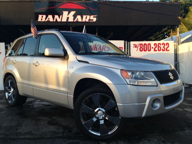2007 Suzuki Grand Vitara 4X4 SR5 CREW