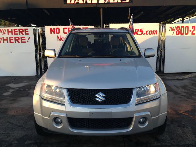 2007 Suzuki Grand Vitara 4X4 SR5 CREW