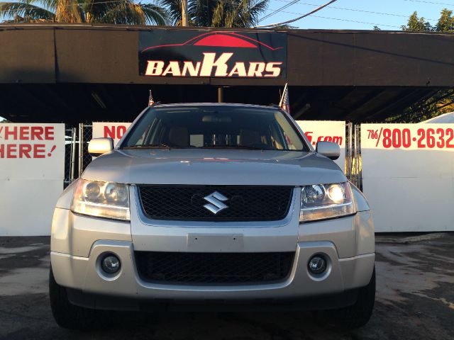 2007 Suzuki Grand Vitara 4X4 SR5 CREW