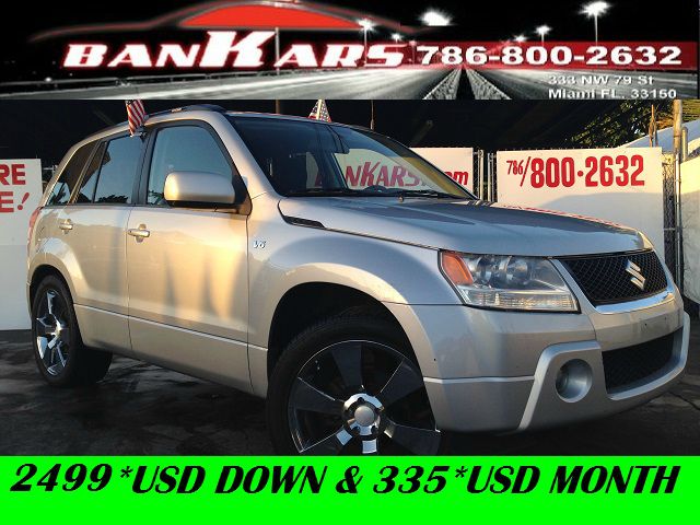 2007 Suzuki Grand Vitara 4X4 SR5 CREW