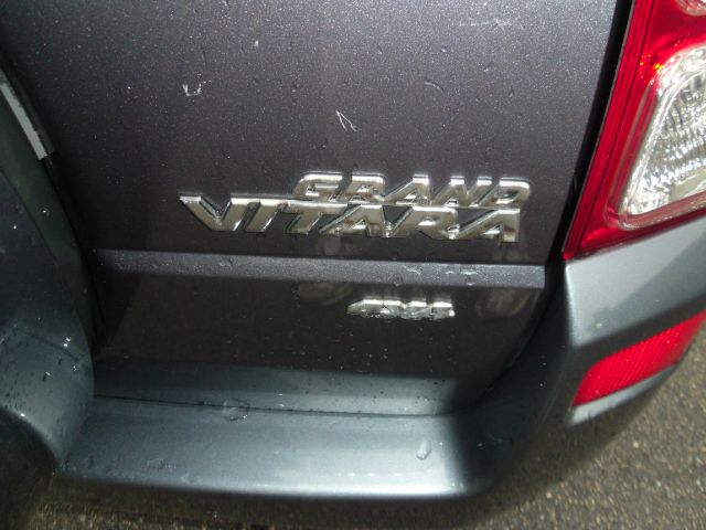 2007 Suzuki Grand Vitara Sport W/navigation
