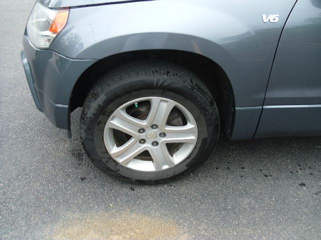 2007 Suzuki Grand Vitara Sport W/navigation